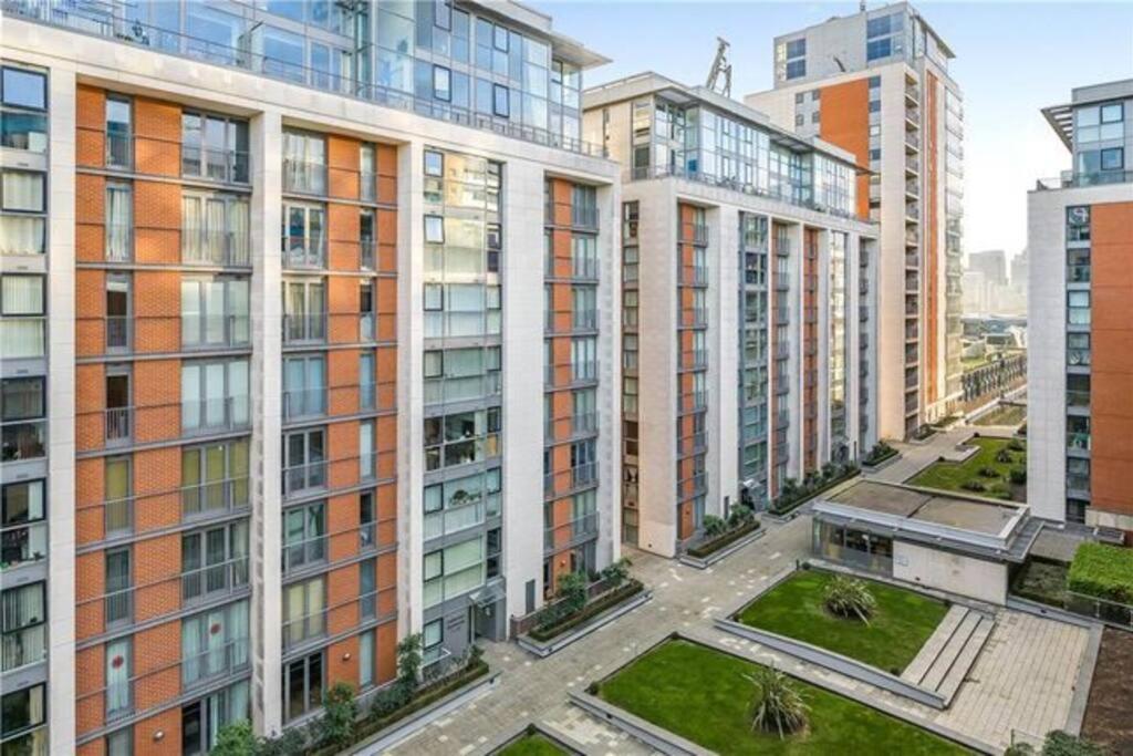 1 Bedroom Apartment Royal Docks London Ngoại thất bức ảnh